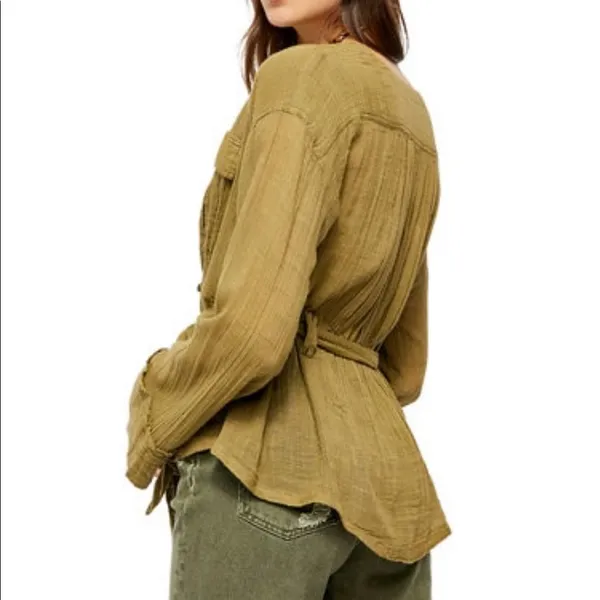 NEW Free People Blouse/Lightweight Jacket Olive S - Image 3