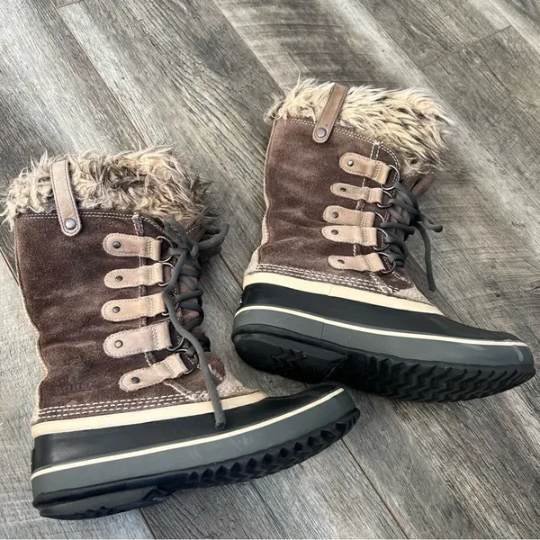 Sorel Joan of Arctic Boots Women's Size 6 Winter Snow Insulated Waterproof Fur - Image 9