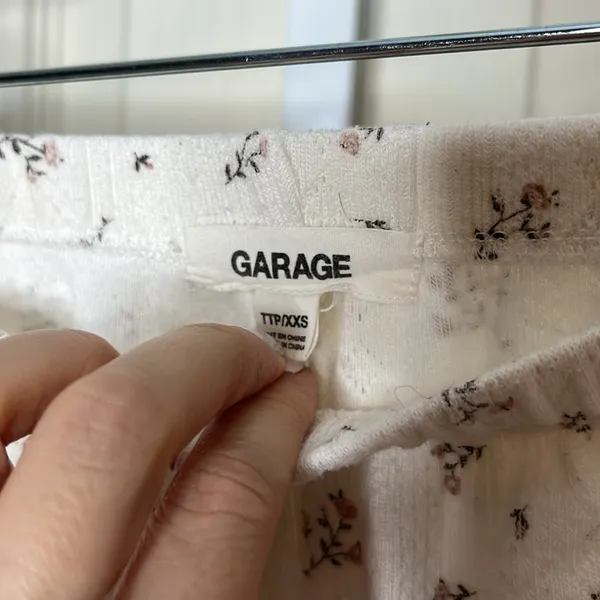 Garage Pointelle Dainty Floral Pajama Sleep Shorts XS - Image 4