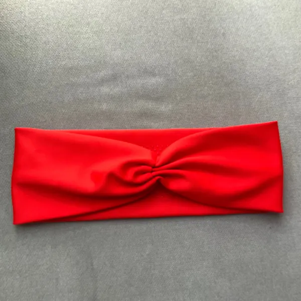 Alo Yoga Airlift Headband Bright Red - Image 6