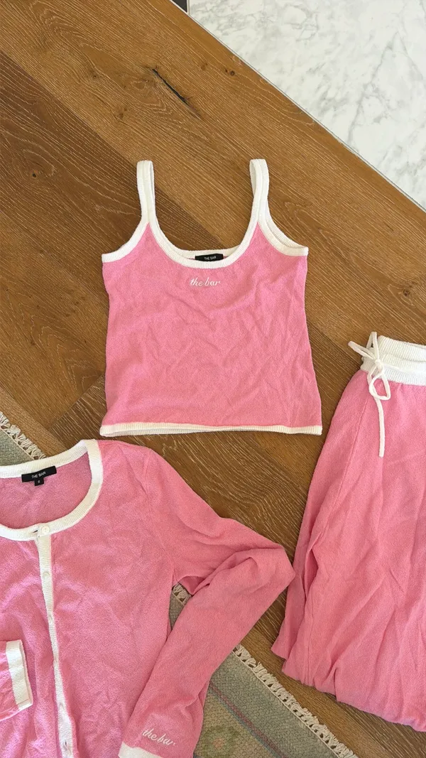 The Bar 3 piece pink set  - Image 3