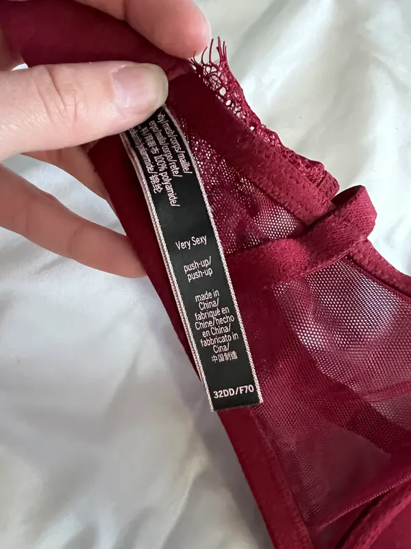 Victoria's Secret Bra - Image 3