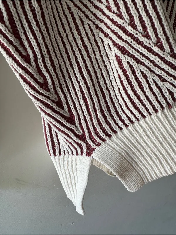 Aerie Red and Cream Beyond Chenille Chunky Knit V Neck Sweater‎ - Image 5