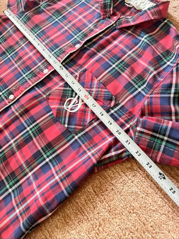 Victoria’s Secret Plaid Pajama Top Size M Gold Lurex Button Down Sleep Shirt - Image 6
