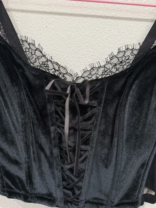 VS Black Velvet Lace Corset Bustier Top Size Large Y2K Coquette - Image 4