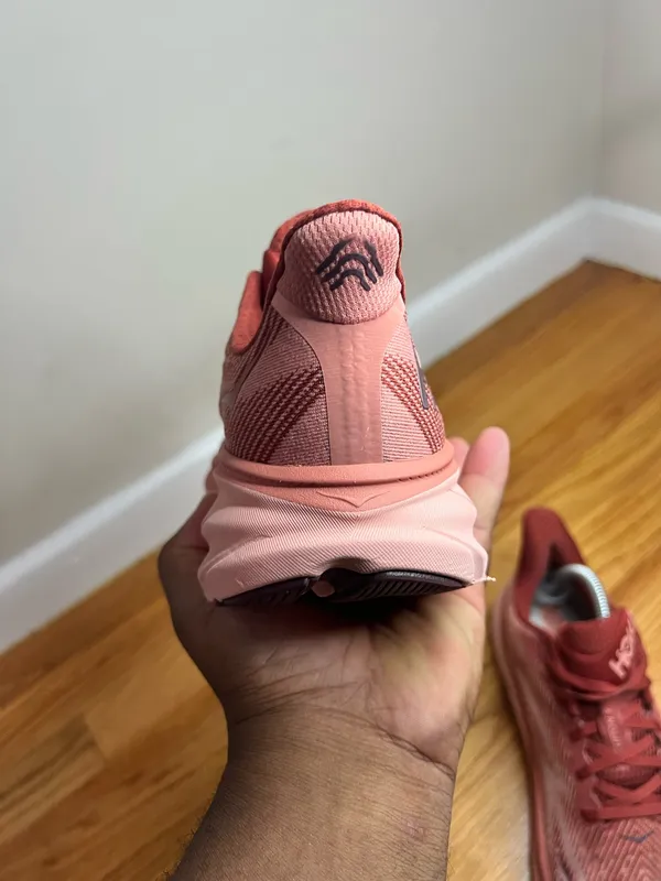 Hoka One One Clifton 9 “Pink” 1127896 RERT Size 10.5W B NO BOX - Image 9