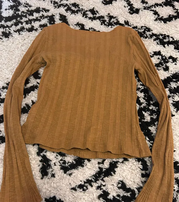Aeropostale Long Sleeve Top - Image 2