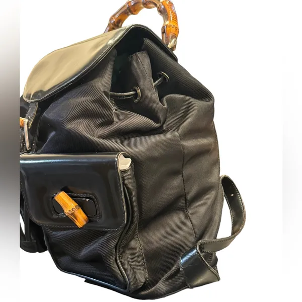 GUCCI Vintage Bamboo Patent Leather/Canvas Backpack Black with Dust Bag - Image 11