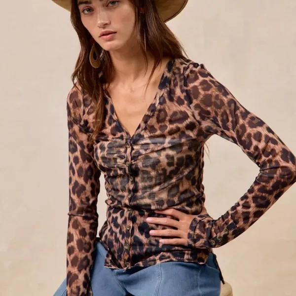 BiBi Leopard Printed Mesh‎ Shirt With Button Up V Neck Size XL - Image 12