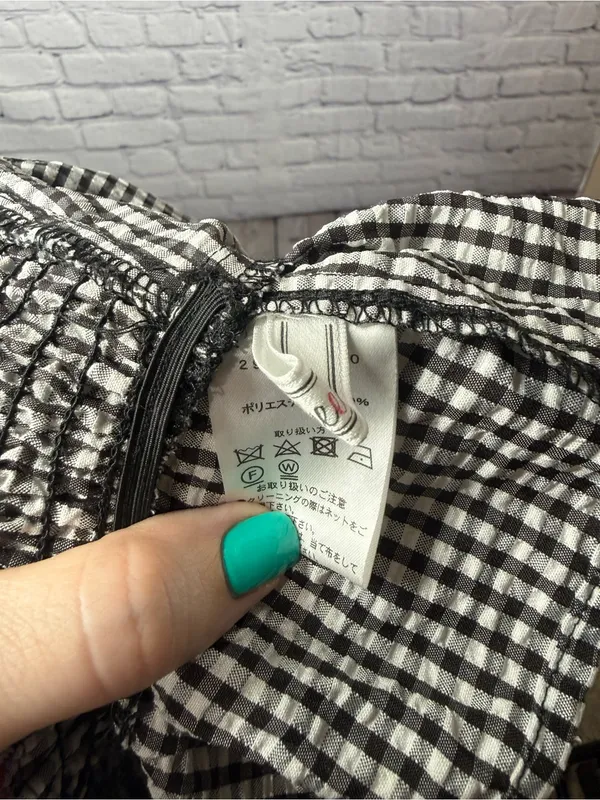 Cheek Black & White Gingham Peplum Crop Top - Image 9