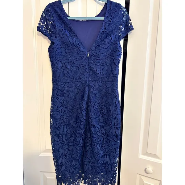 Lulu's Navy Blue Lace Floral Short Sleeve Sheath Dress With Back Zipper Closure‎ - Image 6