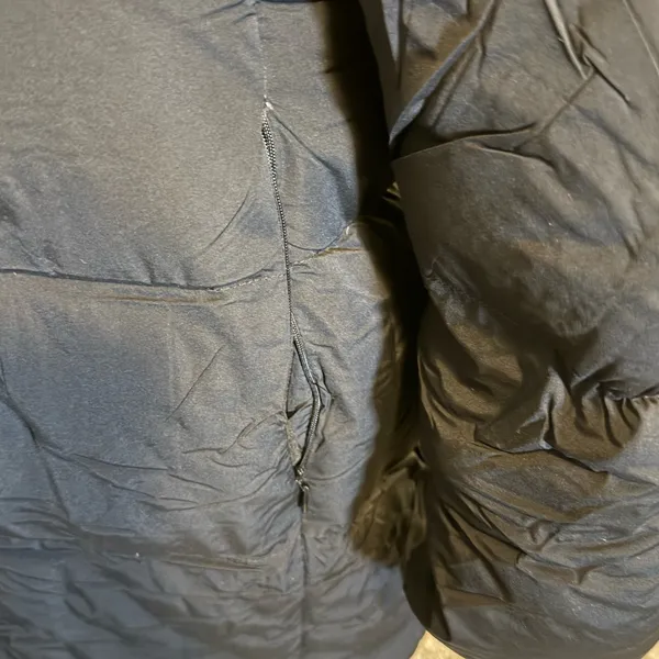 Aritzia THE GROUP OF BABATON puffer mid length Jacket - Image 4