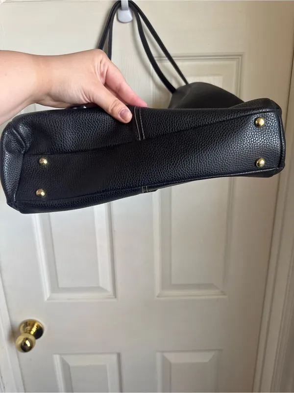 Anne Klein Large Black Shoulder Bag - Image 4