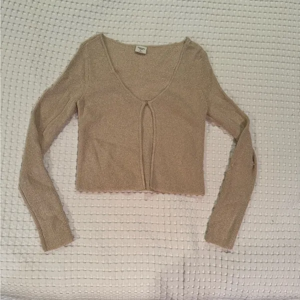 Abercrombie Metallic Beige Knit V-Neck Cardigan - Image 2