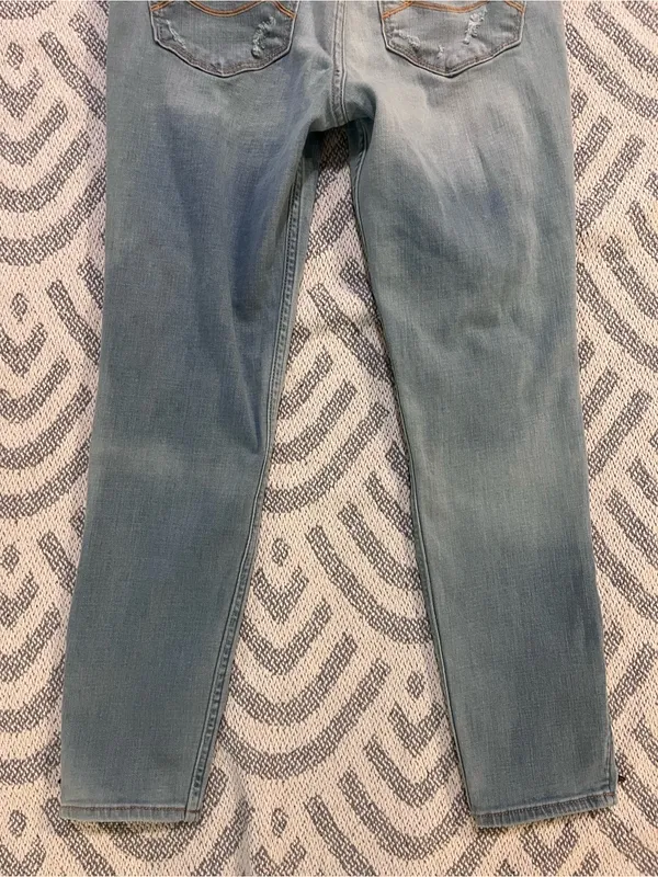 ABERCROMBIE & FITCH Women’s Distressed Skinny Fit Light Wash Blue Denim Jeans 10 - Image 7
