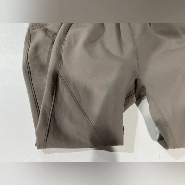 YPB light brown jogger sweats small knit - Image 3