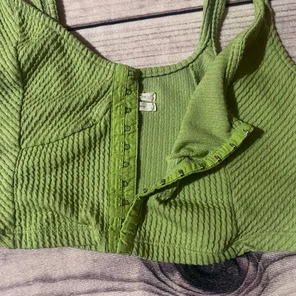Urban Outfitters Estella Textured Green Crop Top - Image 8
