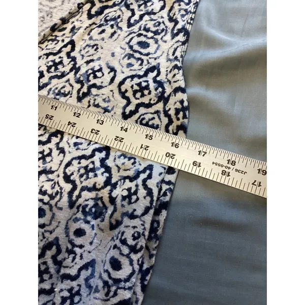 Athleta 100% Linen Tribal Print Racerback Tank Top Women Large Blue White - Image 6