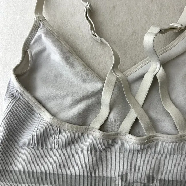 Under Armour White Criss Cross Back Sports Bra - Image 7