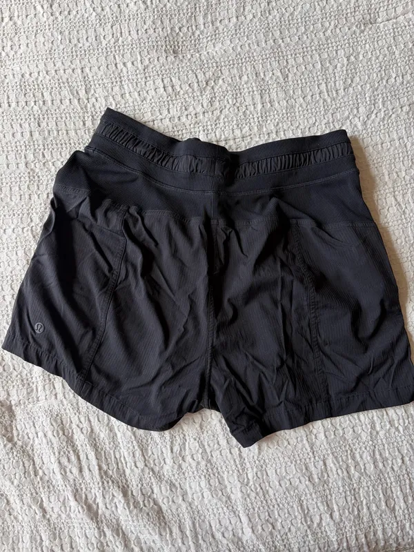 Lululemon Dance Studio Shorts Black - Image 2