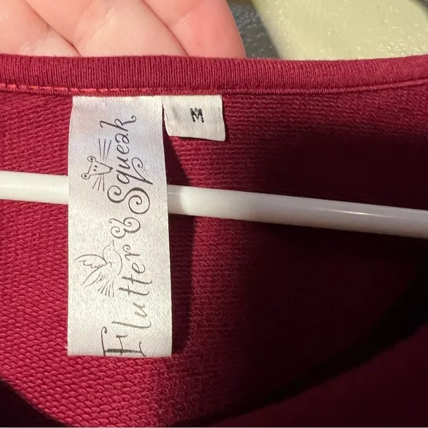 Flutter Squeak‎ Women's Size Medium Thick Knit Top Sweatshirt Cherry Red Pockets - Image 9