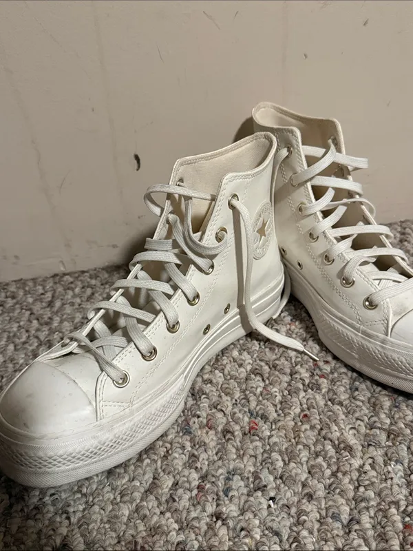 Converse All Star Platform High Platform Chuck Sneakers White Egret Gold 9.5 - Image 4