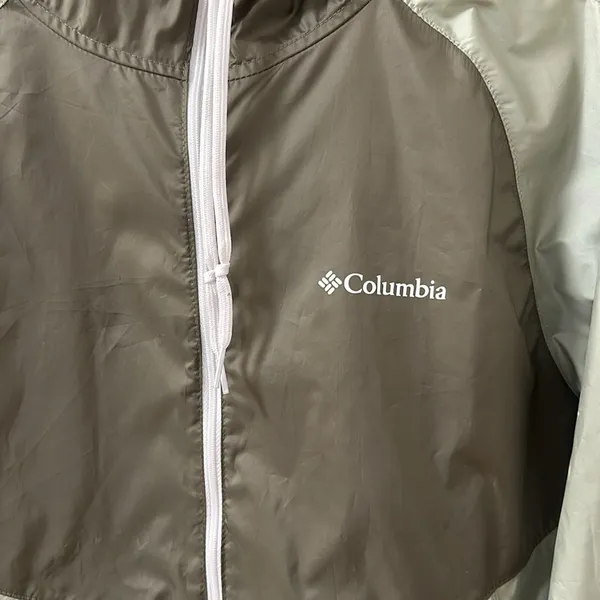 Columbia woman wind breaker - Image 2