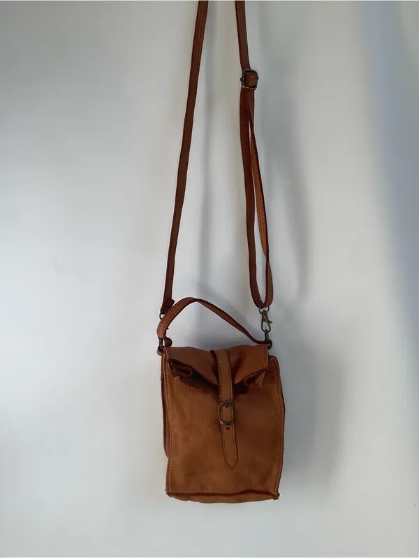 Coldwater Creek Just Right crossbody bag soft calfskin caramel tone leather boho - Image 5