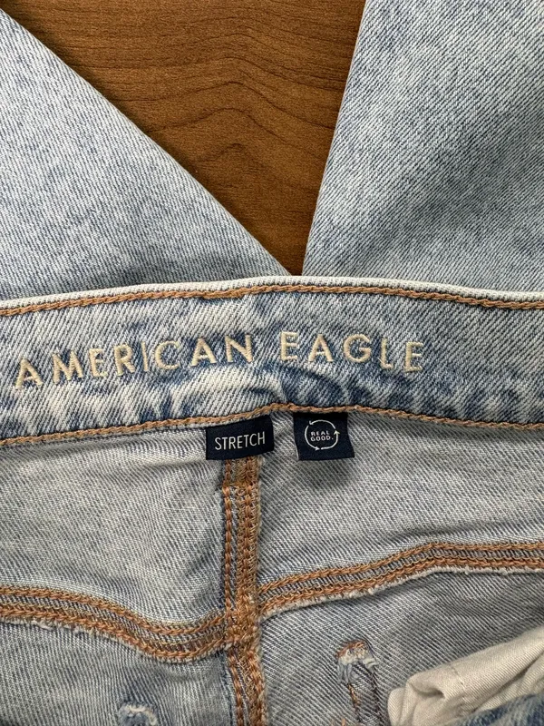 American Eagle Jeans - Image 3