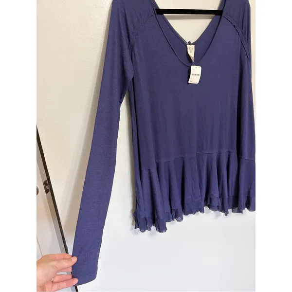 Free People NEW We The Free Tangerine Long Sleeve Peplum Flowy Boho Tee in Violet - Size L - Image 7
