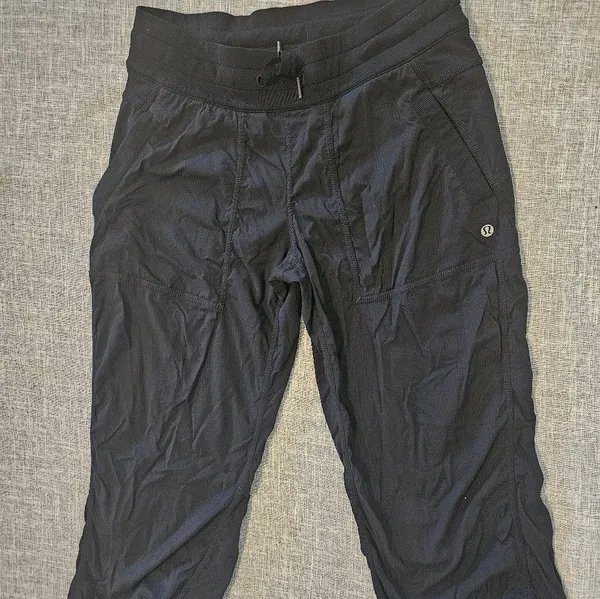 Lululemon Dance Studio - Image 7