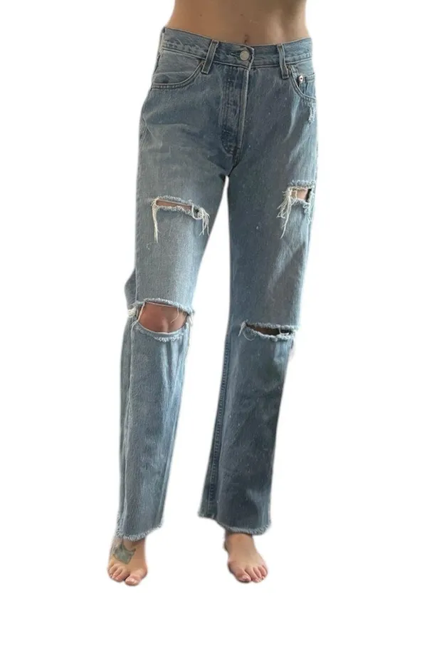 Levi’s Rare Vintage Light Wash 2004 Buttonfly 501 Jeans - Image 2