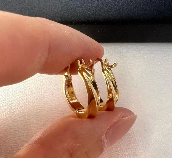 Small Twisted Gold Hoop Earrings for Women - Image 4
