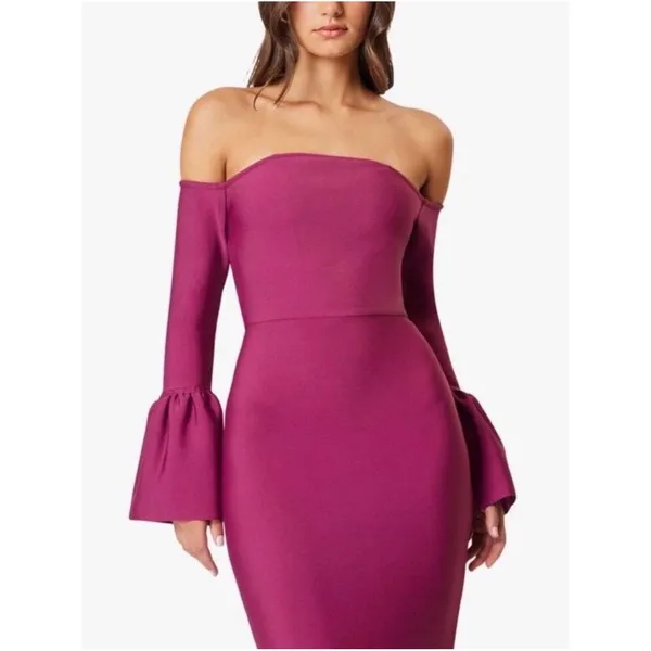 NWT Elliatt Ella Off-Shoulder‎ Bell Sleeve Gown in Wine Sz Small $230 - Image 3