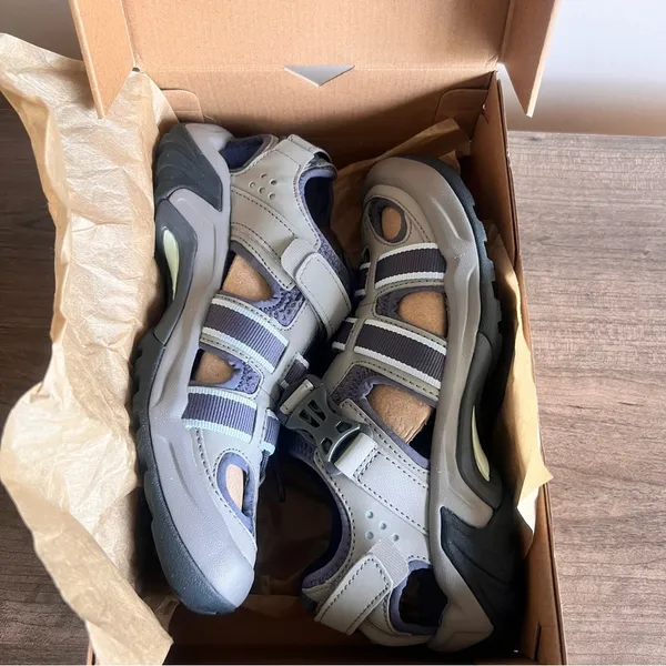 TEVA NEW Women’s Omnium Closed Toe Sandal Size 7 #767AB - Image 9