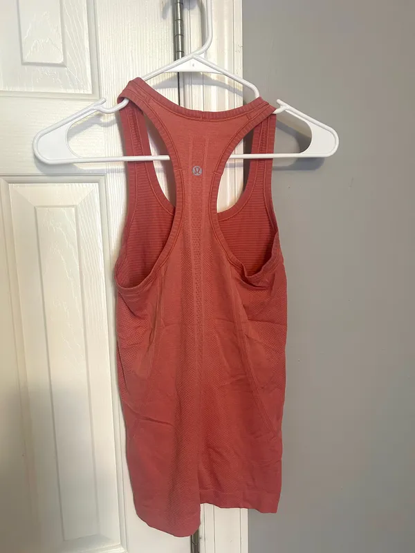Lululemon Swiftly Tech Tank - Image 2