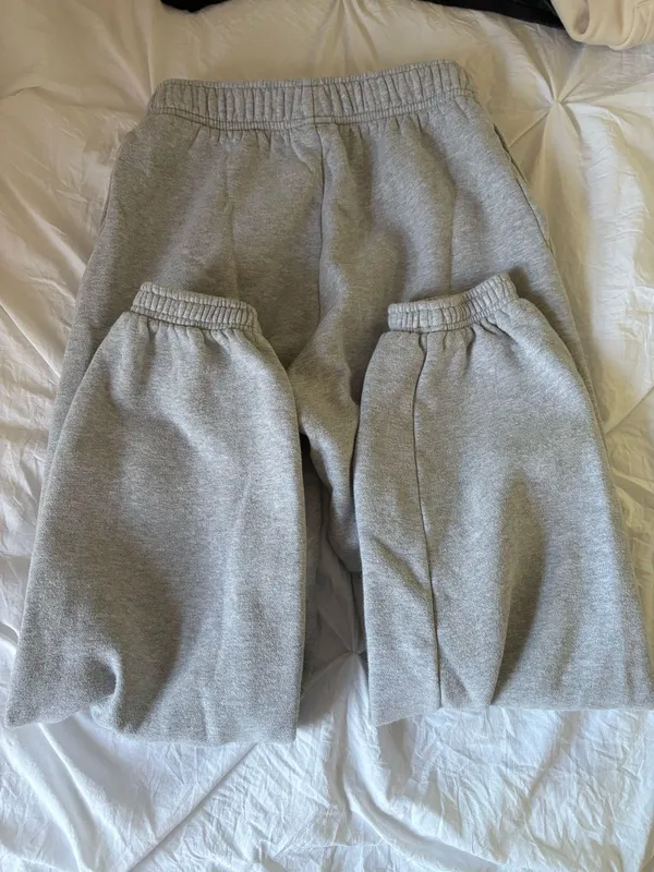 Aritzia TNA Sweatpants - Image 3
