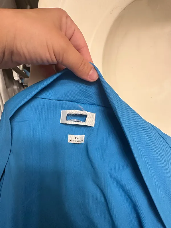Aritzia Blue Tank Top - Image 4