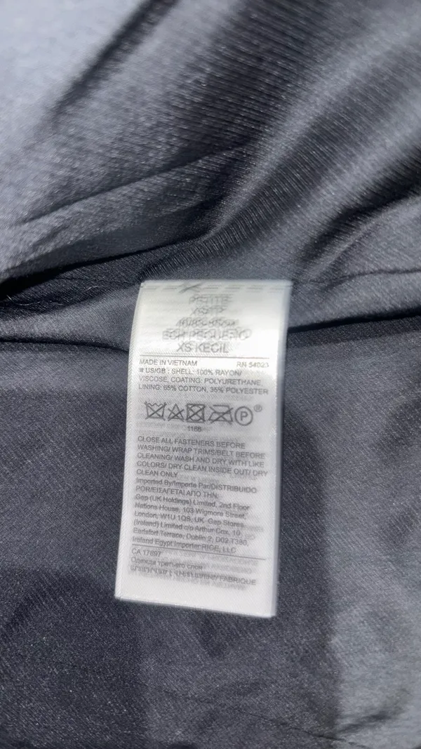 Banana Republic Black Leather Jacket - Image 3