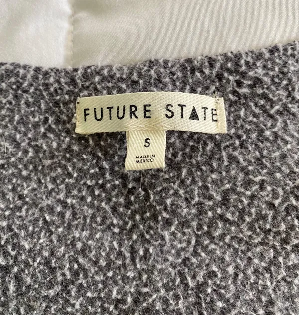 Urban Outfitters Cropped Sweatshirt - Image 3