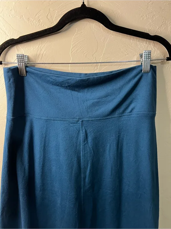 Athleta Anywhere A-Line Teal Fold Over Waist Pull On Travel Vacation Comfy Skirt - Image 5