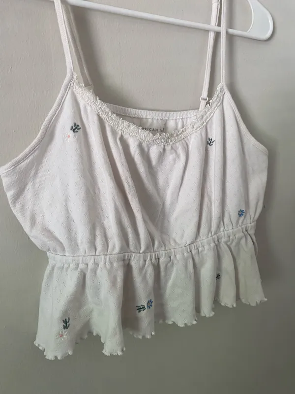 American Eagle White Ruffled Trim Cami Tank with Floral Embroidery - Image 3