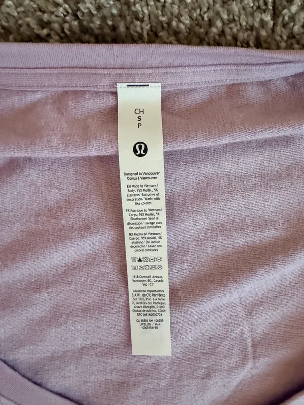 NWT Lululemon becalm Scoop-neck relaxed fit pullover lilac play size small - Image 10