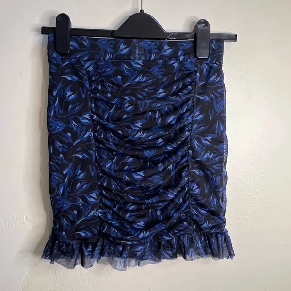Free People‎ Black and Blue Leaf Print Mini Skirt - Image 2