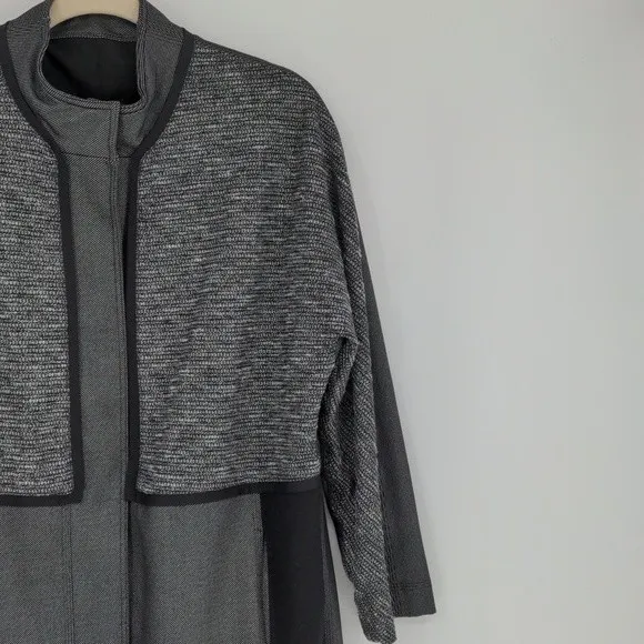 Lululemon Cocoon Car Coat Shine Dot Black Diamond Jacquard Space Dye‎ Size Small - Image 5