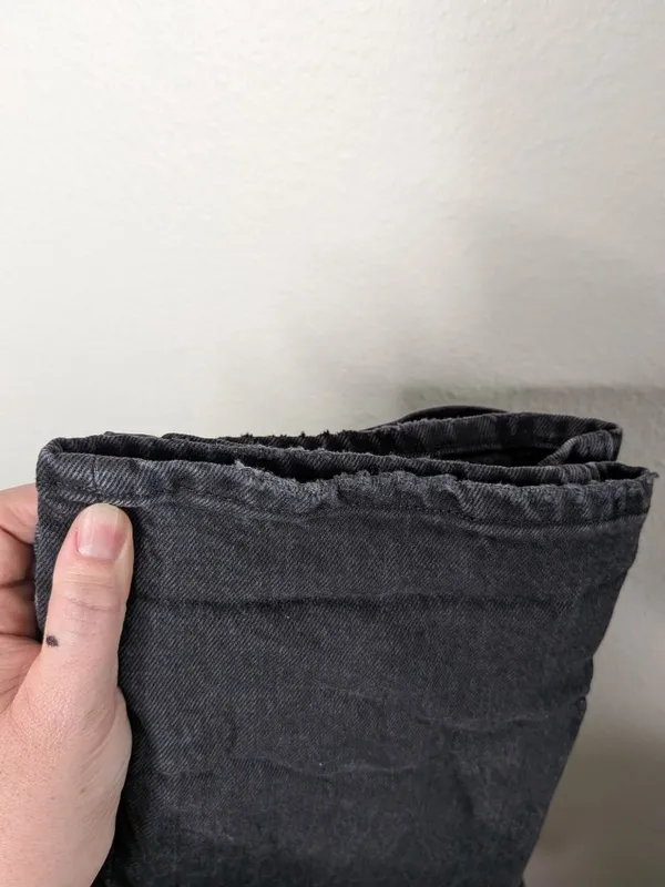 Abercrombie and Fitch Curve Love 90s Straight Mid Rise Jeans Size 29 Black Denim - Image 11