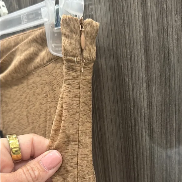 PrettyLittleThing Brown Beach Trousers - Image 5