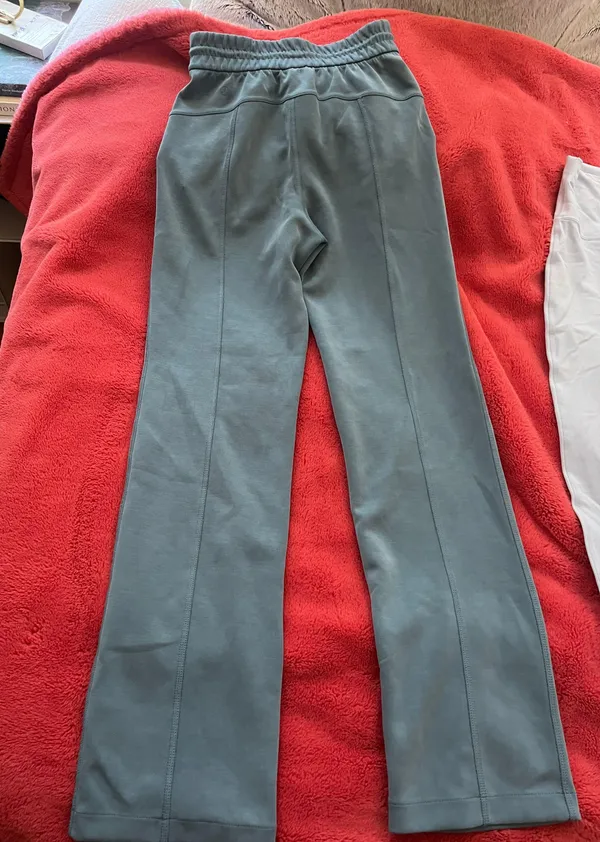 Lululemon softstreme pants - Image 2