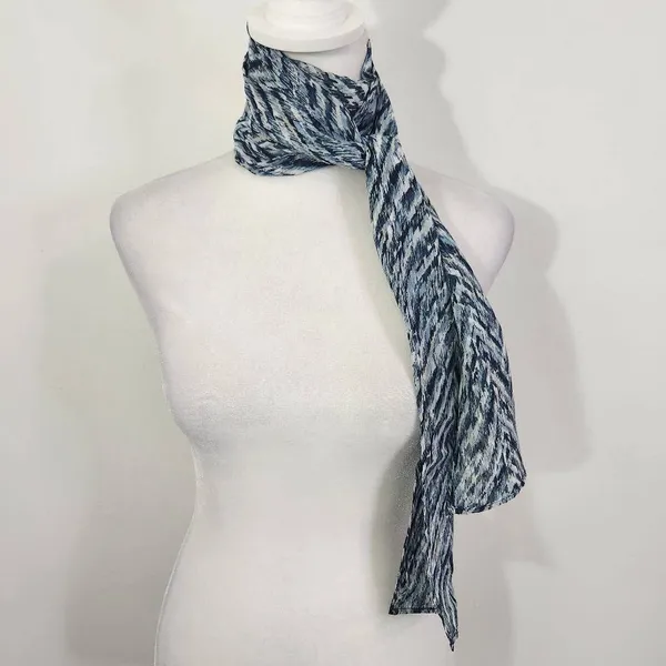 Blue Chevron Print Scarf One Size Blue Chevron Scarf - Image 4