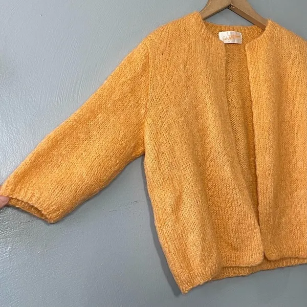 Saks Fifth Avenue Sweater Shrug Size M L Peachy Cropped Cardigan 60s 70s Pin Up - Image 4